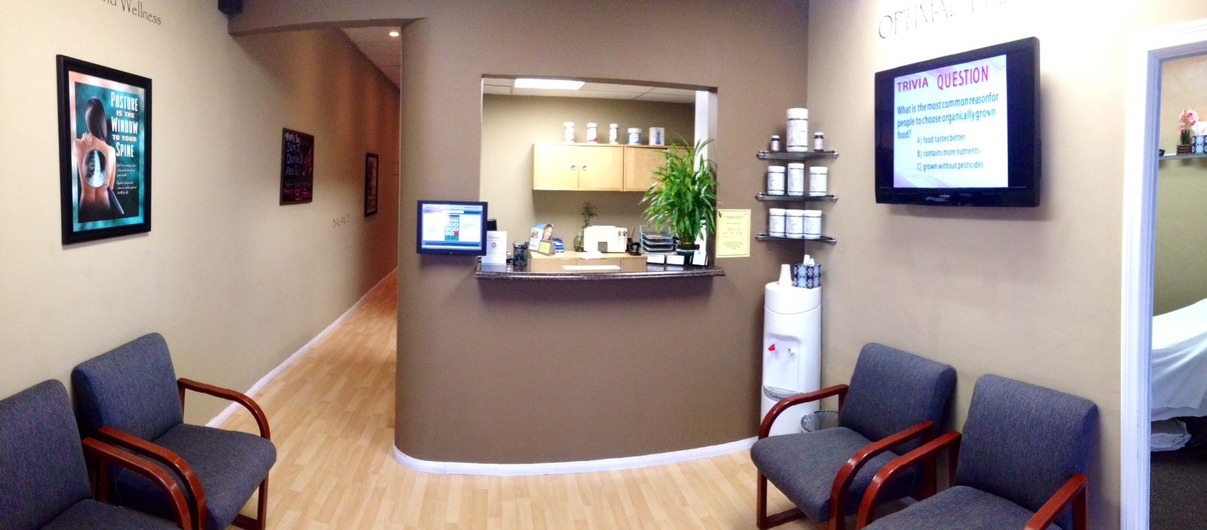 San Diego Chiropractic and Massage Front Desk area